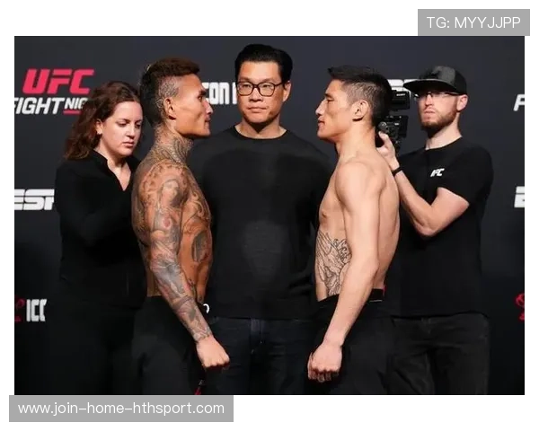 UFC选手纹身背后的深情——代表离世亲人的永恒纪念